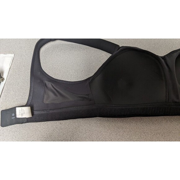 Women's LULULEMON Swift Speed Black Adjustable Strap High Support Bra 32D - Picture 12 of 13